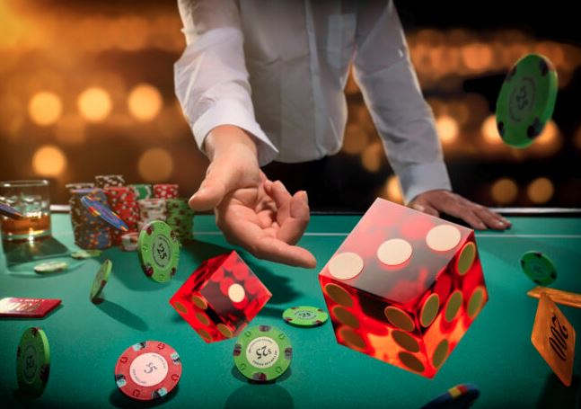The Psychology of Risk and Reward in Online Gambling
